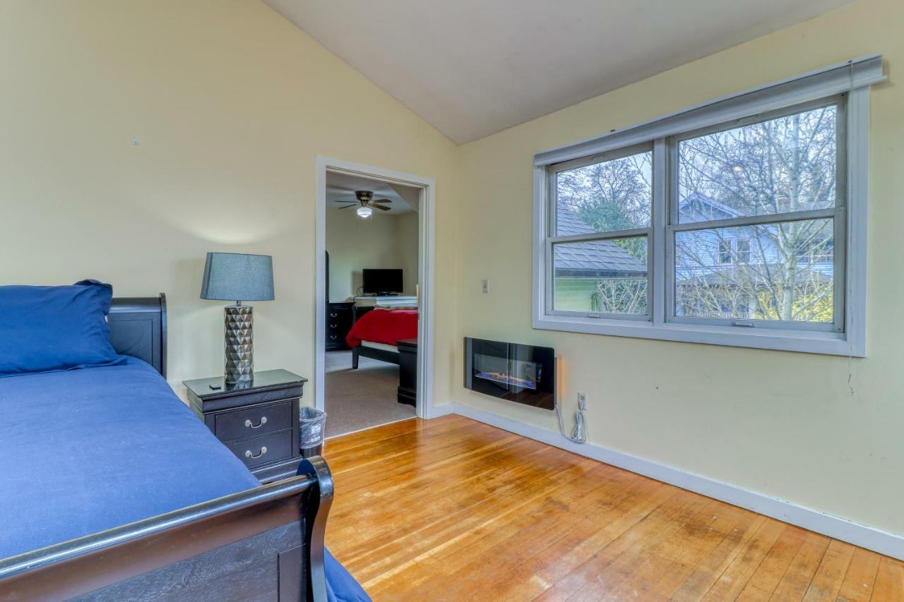 Azusa House Hood River Bagian luar foto
