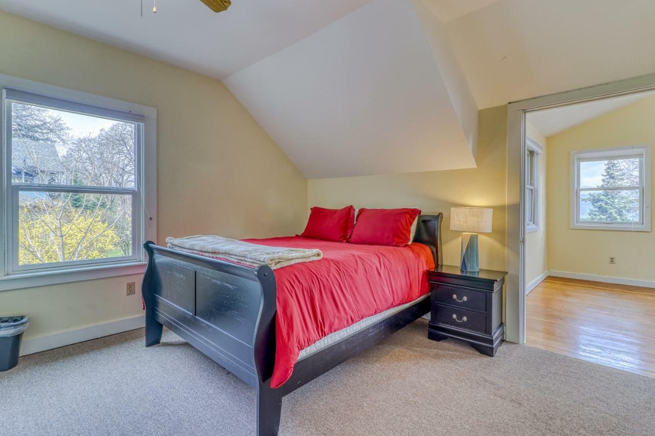 Azusa House Hood River Bagian luar foto